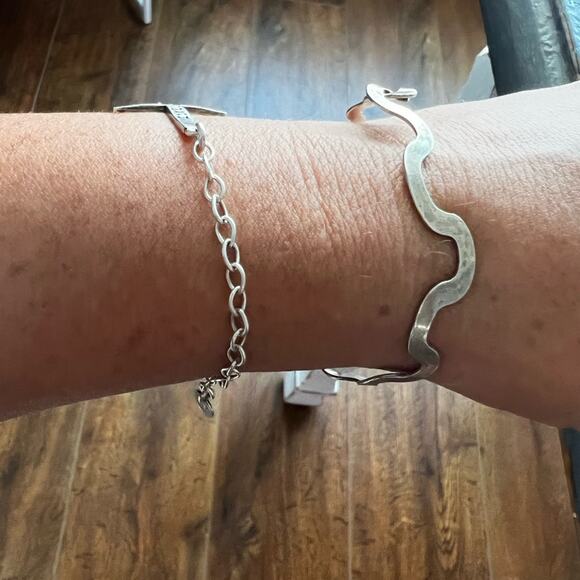 Sterling Silver Artist Made Bangle Bracelet - Picture 3 of 7